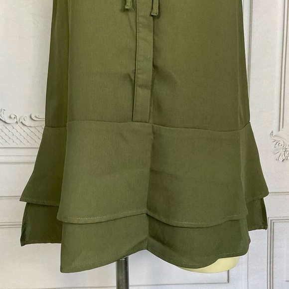 PLEIONE Olive Green Gauze Sleeveless Peplum Blouse Women’s XS Anthropologie - Picture 3 of 6